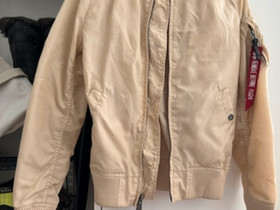 Alpha Industries takki XS, Vaatteet ja kengät, Turku, Tori.fi Alpha Industries takki XS, Vaatteet ja kengät, Turku, Tori.fi