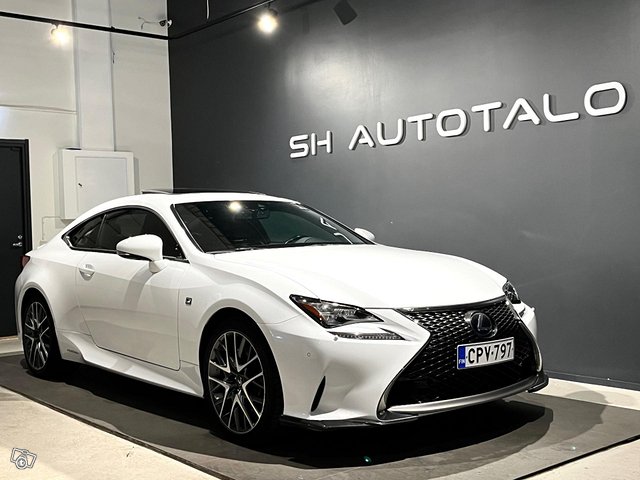 Lexus RC, kuva 1