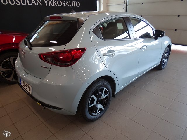 Mazda Mazda2 3