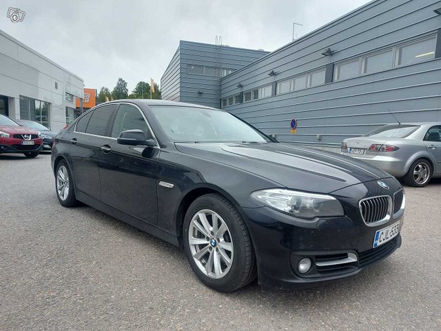 BMW 518