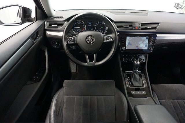 Skoda Superb 10