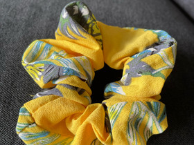 Scrunchie, käyttämätön!, Muut asusteet, Asusteet ja kellot, Seinäjoki, Tori.fi Scrunchie, käyttämätön!, Muut asusteet, Asusteet ja kellot, Seinäjoki, Tori.fi