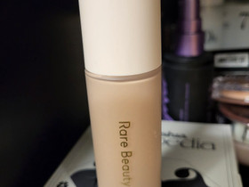 Rare Beauty Liquid Touch 140c meikkivoide, Kauneudenhoito ja kosmetiikka, Terveys ja hyvinvointi, Lappeenranta, Tori.fi Rare Beauty Liquid Touch 140c meikkivoide, Kauneudenhoito ja kosmetiikka, Terveys ja hyvinvointi, Lappeenranta, Tori.fi