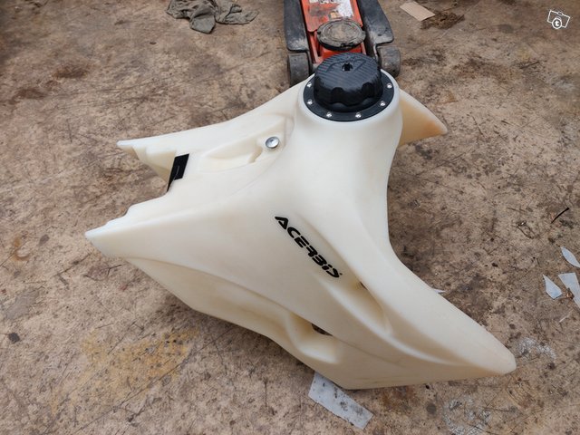 KTM EXC 2012-15 tankki 15.5L, kuva 1