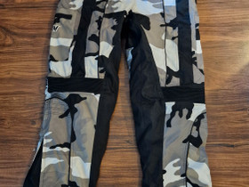 Ajohousut rpm motowear, Ajoasut, kengät ja kypärät, Mototarvikkeet ja varaosat, Vantaa, Tori.fi Ajohousut rpm motowear, Ajoasut, kengät ja kypärät, Mototarvikkeet ja varaosat, Vantaa, Tori.fi