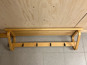 Artek Aalto naulakko (100cm), Hyllyt ja säilytys, Sisustus ja huonekalut, Helsinki, Tori.fi Artek Aalto naulakko (100cm), Hyllyt ja säilytys, Sisustus ja huonekalut, Helsinki, Tori.fi