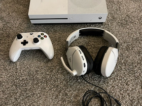 Xbox one S + Ohjain + Pelikuulokkeet, Pelikonsolit ja pelaaminen, Viihde-elektroniikka, Kuopio, Tori.fi Xbox one S + Ohjain + Pelikuulokkeet, Pelikonsolit ja pelaaminen, Viihde-elektroniikka, Kuopio, Tori.fi