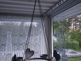 Kynttiläkruunu metallinen, Sisustustavarat, Sisustus ja huonekalut, Jyväskylä, Tori.fi Kynttiläkruunu metallinen, Sisustustavarat, Sisustus ja huonekalut, Jyväskylä, Tori.fi