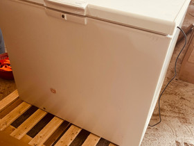 Whirlpool arkkupakastin, Jääkaapit ja pakastimet, Kodinkoneet, Joutsa, Tori.fi Whirlpool arkkupakastin, Jääkaapit ja pakastimet, Kodinkoneet, Joutsa, Tori.fi