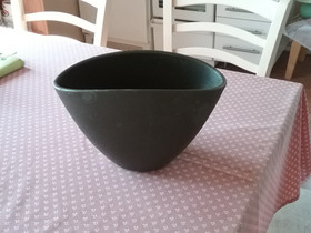 Kukkaruukku keraaminen harmaa, Ruukut, kivet ja koristeet, Piha ja puutarha, Forssa, Tori.fi Kukkaruukku keraaminen harmaa, Ruukut, kivet ja koristeet, Piha ja puutarha, Forssa, Tori.fi