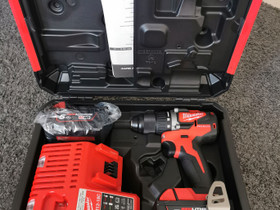 Milwaukee M18 CBLDD-502C, Työkalut, tikkaat ja laitteet, Rakennustarvikkeet ja työkalut, Kempele, Tori.fi Milwaukee M18 CBLDD-502C, Työkalut, tikkaat ja laitteet, Rakennustarvikkeet ja työkalut, Kempele, Tori.fi