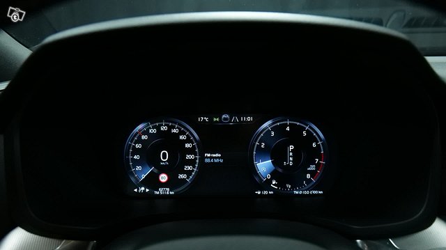 Volvo V60 5