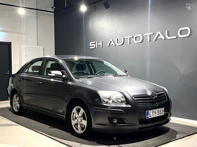 Toyota Avensis, kuva 1