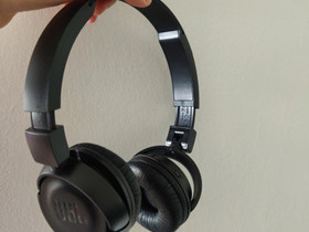 JBL T460BT Bluetooth kuulokkeet, Audio ja musiikkilaitteet, Viihde-elektroniikka, Hämeenlinna, Tori.fi JBL T460BT Bluetooth kuulokkeet, Audio ja musiikkilaitteet, Viihde-elektroniikka, Hämeenlinna, Tori.fi