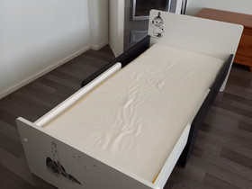 Muumi sänky + patja, Tuolit, sängyt ja kalusteet, Lastentarvikkeet ja lelut, Iitti, Tori.fi Muumi sänky + patja, Tuolit, sängyt ja kalusteet, Lastentarvikkeet ja lelut, Iitti, Tori.fi