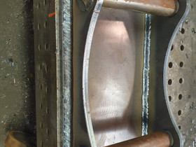 S40 Kauhankiinnikkeitä 15mm pohjalevyllä, Kaivinkoneet ja maanrakennus, Kuljetuskalusto ja raskas kalusto, Eura, Tori.fi S40 Kauhankiinnikkeitä 15mm pohjalevyllä, Kaivinkoneet ja maanrakennus, Kuljetuskalusto ja raskas kalusto, Eura, Tori.fi