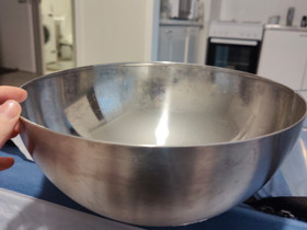 Metallikulho, Keittiövälineet, Keittiötarvikkeet ja astiat, Lahti, Tori.fi Metallikulho, Keittiövälineet, Keittiötarvikkeet ja astiat, Lahti, Tori.fi