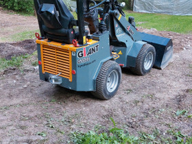 Pienkuormaaja Giant G1100, Kaivinkoneet ja maanrakennus, Traktorit ja raskas kalusto, Lahti, Tori.fi Pienkuormaaja Giant G1100, Kaivinkoneet ja maanrakennus, Traktorit ja raskas kalusto, Lahti, Tori.fi