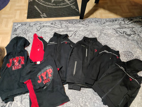 Jyp juniorien seura-asuja, Muu urheilu ja ulkoilu, Urheilu ja ulkoilu, Jyväskylä, Tori.fi Jyp juniorien seura-asuja, Muu urheilu ja ulkoilu, Urheilu ja ulkoilu, Jyväskylä, Tori.fi