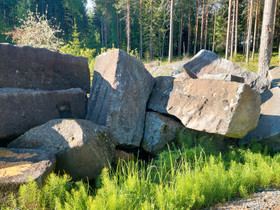 Isoja muurikiviä, Muu rakentaminen ja remontointi, Rakennustarvikkeet ja työkalut, Kontiolahti, Tori.fi Isoja muurikiviä, Muu rakentaminen ja remontointi, Rakennustarvikkeet ja työkalut, Kontiolahti, Tori.fi