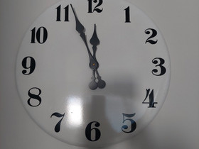 Metallia kaunis kello, Sisustustavarat, Sisustus ja huonekalut, Kokkola, Tori.fi Metallia kaunis kello, Sisustustavarat, Sisustus ja huonekalut, Kokkola, Tori.fi