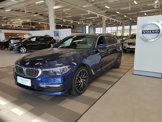 BMW 518