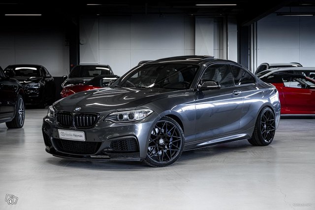 BMW M235i