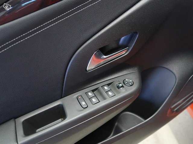 OPEL Corsa-e 12