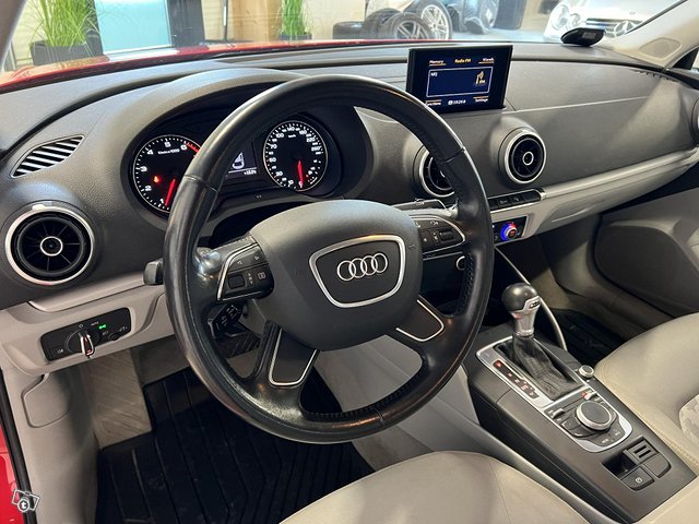 Audi A3 8