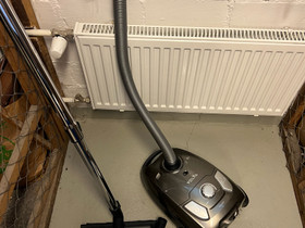 Volta pölynimuri, Pölynimurit ja siivousvälineet, Kodinkoneet, Helsinki, Tori.fi Volta pölynimuri, Pölynimurit ja siivousvälineet, Kodinkoneet, Helsinki, Tori.fi