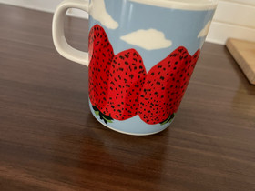Marimekko mansikkavuoret, Kahvikupit, mukit ja lasit, Keittiötarvikkeet ja astiat, Ylivieska, Tori.fi Marimekko mansikkavuoret, Kahvikupit, mukit ja lasit, Keittiötarvikkeet ja astiat, Ylivieska, Tori.fi