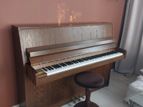 Piano, Pianot, urut ja koskettimet, Musiikki ja soittimet, Laukaa, Tori.fi Piano, Pianot, urut ja koskettimet, Musiikki ja soittimet, Laukaa, Tori.fi
