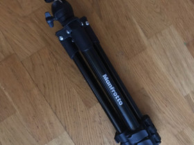 Manfrotto Compact Light Jalusta, Valokuvaustarvikkeet, Kamerat ja valokuvaus, Rovaniemi, Tori.fi Manfrotto Compact Light Jalusta, Valokuvaustarvikkeet, Kamerat ja valokuvaus, Rovaniemi, Tori.fi