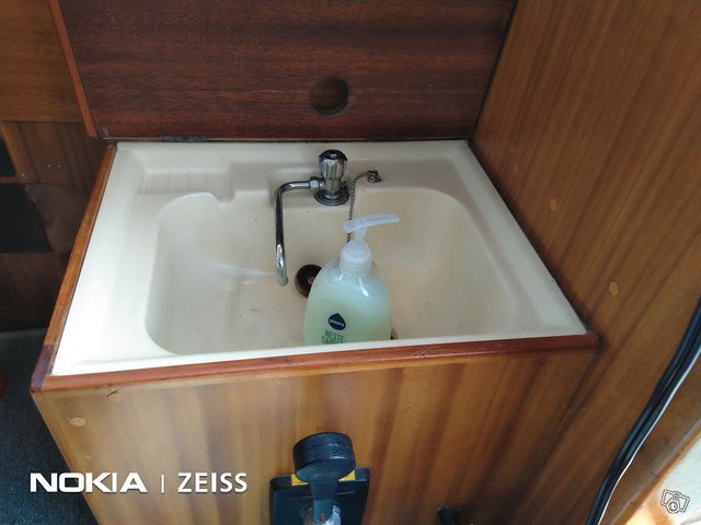 Marina 75 Moottoripursi 8