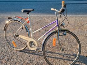 28" Tähtipyörä, Muut pyörät, Polkupyörät ja pyöräily, Isokyrö, Tori.fi 28" Tähtipyörä, Muut pyörät, Polkupyörät ja pyöräily, Isokyrö, Tori.fi
