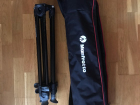 Manfrotto MVT502AM jalusta, Valokuvaustarvikkeet, Kamerat ja valokuvaus, Rovaniemi, Tori.fi Manfrotto MVT502AM jalusta, Valokuvaustarvikkeet, Kamerat ja valokuvaus, Rovaniemi, Tori.fi