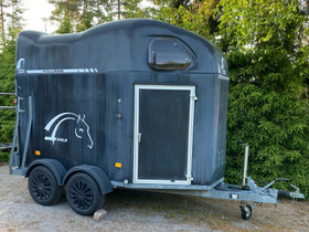 Hevostraileri Cheval Liberte Gold Pullman, Trailerit ja kuljetus, Hevoset ja hevosurheilu, Salo, Tori.fi Hevostraileri Cheval Liberte Gold Pullman, Trailerit ja kuljetus, Hevoset ja hevosurheilu, Salo, Tori.fi