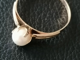 Kultainen Sormus 14K, Kellot ja korut, Asusteet ja kellot, Lapua, Tori.fi Kultainen Sormus 14K, Kellot ja korut, Asusteet ja kellot, Lapua, Tori.fi