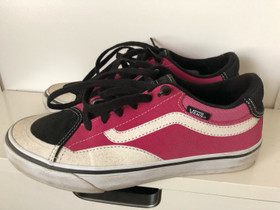 VANS tennarit kokoa 40, Vaatteet ja kengät, Kirkkonummi, Tori.fi VANS tennarit kokoa 40, Vaatteet ja kengät, Kirkkonummi, Tori.fi