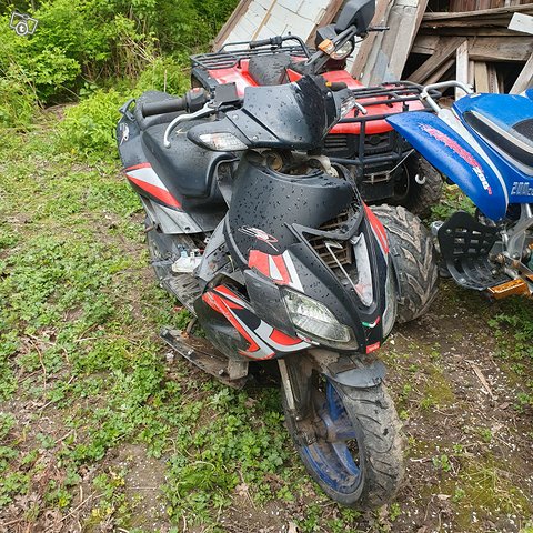 Aprilia sr, kuva 1