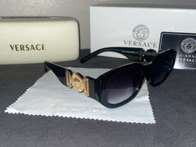 Versace aurinkolasir, Muut asusteet, Asusteet ja kellot, Seinäjoki, Tori.fi Versace aurinkolasir, Muut asusteet, Asusteet ja kellot, Seinäjoki, Tori.fi