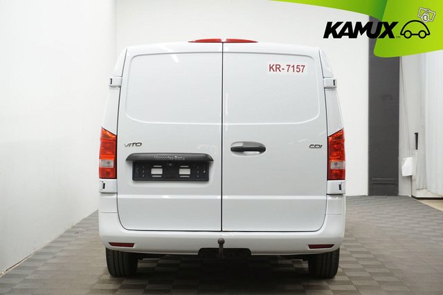 Mercedes-Benz Vito 5