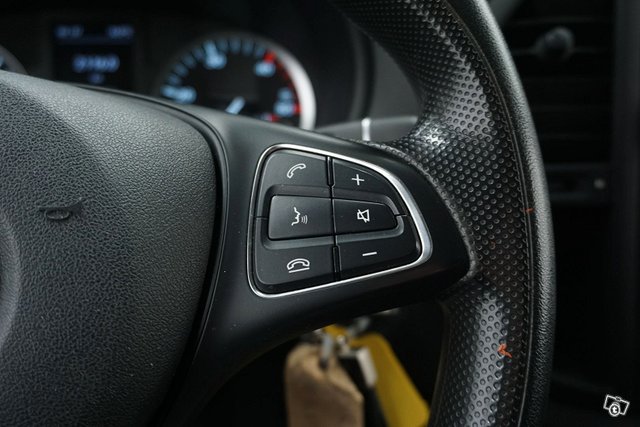Mercedes-Benz Vito 25
