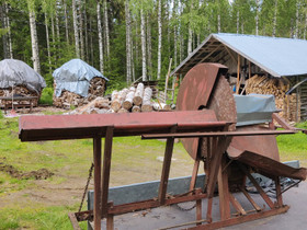 Klapisirkkeli halkaisuruuvilla, Työkalut, tikkaat ja laitteet, Rakennustarvikkeet ja työkalut, Laukaa, Tori.fi Klapisirkkeli halkaisuruuvilla, Työkalut, tikkaat ja laitteet, Rakennustarvikkeet ja työkalut, Laukaa, Tori.fi