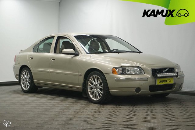 Volvo S60, kuva 1