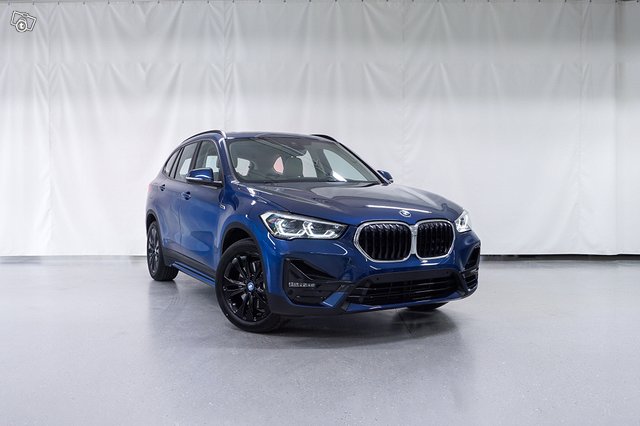 BMW X1, kuva 1