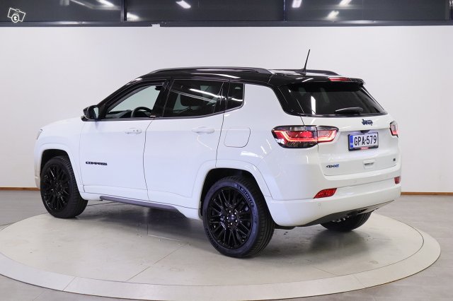 Jeep Compass 7