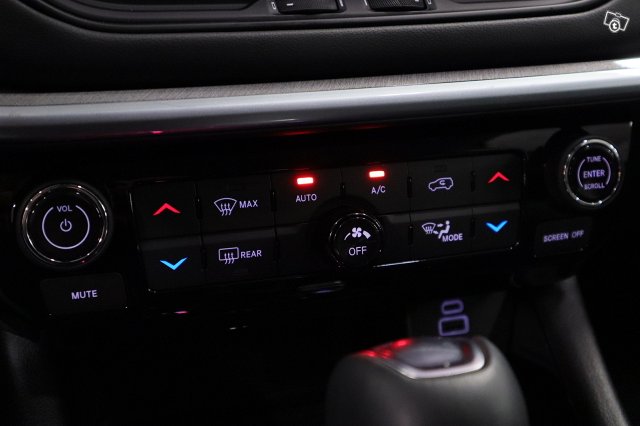Jeep Compass 22