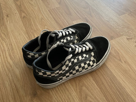 Vans kengät koko 38, Muu urheilu ja ulkoilu, Urheilu ja ulkoilu, Lahti, Tori.fi Vans kengät koko 38, Muu urheilu ja ulkoilu, Urheilu ja ulkoilu, Lahti, Tori.fi