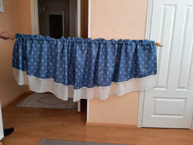 Sinivalkea kaarikappaverho, Matot ja tekstiilit, Sisustus ja huonekalut, Tornio, Tori.fi Sinivalkea kaarikappaverho, Matot ja tekstiilit, Sisustus ja huonekalut, Tornio, Tori.fi